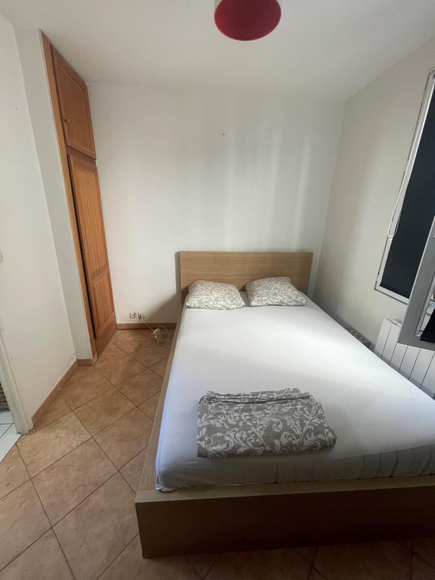 Cosy Appartement In The Heart Of פריז מראה חיצוני תמונה